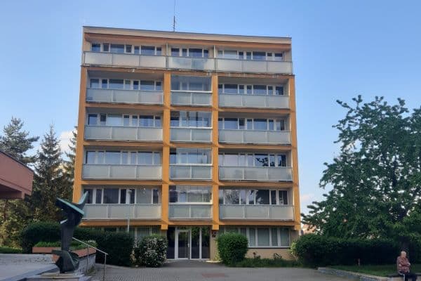 Predaj bytu 1-izbový 32 m², Pod Dálnicí, Praha Predaj bytu 1-izbový 32 m², Pod Dálnicí, Praha