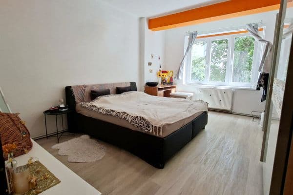 Predaj bytu 2-izbový 46 m², Viklefova, Praha, Praha Predaj bytu 2-izbový 46 m², Viklefova, Praha, Praha