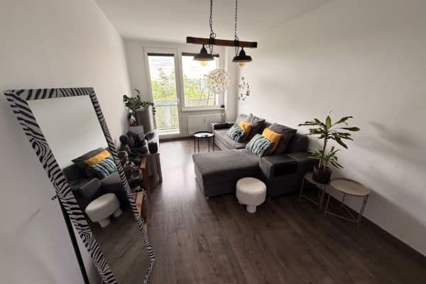 Predaj bytu 3-izbový 74 m², Psárská, Praha Predaj bytu 3-izbový 74 m², Psárská, Praha