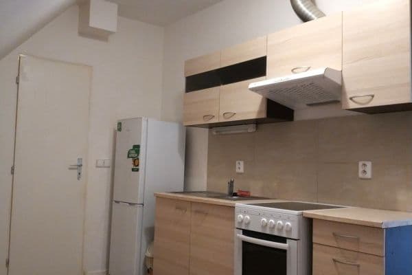 Prenájom bytu 1-izbový 37 m², Čsl. armády, Hostivice Prenájom bytu 1-izbový 37 m², Čsl. armády, Hostivice