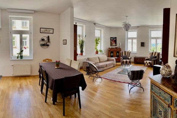 Predaj bytu 4-izbový 129 m², Umělecká, Praha Predaj bytu 4-izbový 129 m², Umělecká, Praha