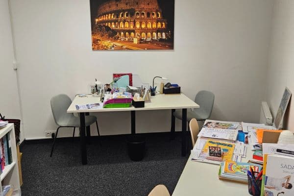 Prenájom kancelárie 96 m², Brabcova, Praha Prenájom kancelárie 96 m², Brabcova, Praha