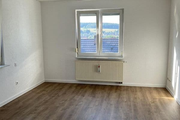 Prenájom bytu 2-izbový 60 m², Freiburgstraße 31, Tuttlingen Prenájom bytu 2-izbový 60 m², Freiburgstraße 31, Tuttlingen