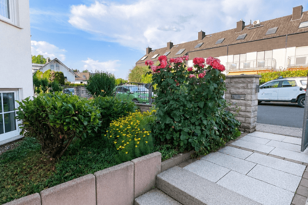 Prenájom bytu 2-izbový 63 m², Hofheim Prenájom bytu 2-izbový 63 m², Hofheim