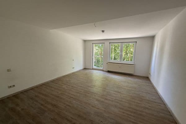 Prenájom bytu 2-izbový 72 m², Hallesche Straße 73a, Naumburg (Saale), Sasko-Anhaltsko Prenájom bytu 2-izbový 72 m², Hallesche Straße 73a, Naumburg (Saale), Sasko-Anhaltsko