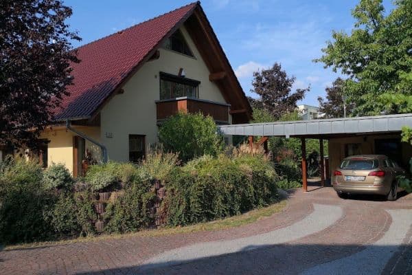Predaj domu 200 m², pozemok 686 m², Neuenhagen bei Berlin, Brandenbursko Predaj domu 200 m², pozemok 686 m², Neuenhagen bei Berlin, Brandenbursko