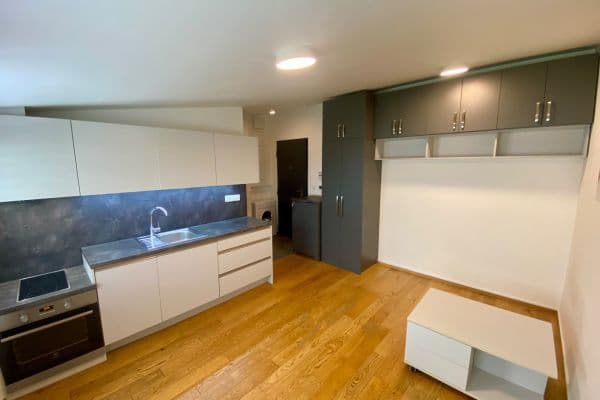 Prenájom bytu 1-izbový 19 m², Ondráčkova, Brno Prenájom bytu 1-izbový 19 m², Ondráčkova, Brno