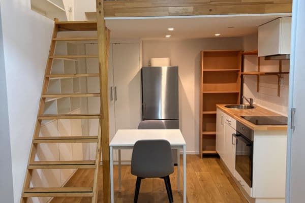 Prenájom bytu 1-izbový 28 m², Na Celné, Praha Prenájom bytu 1-izbový 28 m², Na Celné, Praha