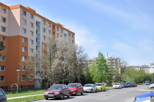Prenájom bytu 2-izbový 57 m², kpt. Jaroše, Olomouc Prenájom bytu 2-izbový 57 m², kpt. Jaroše, Olomouc