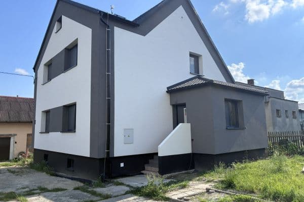 Prenájom bytu 3-izbový 79 m², Jabloňová, Orlová Prenájom bytu 3-izbový 79 m², Jabloňová, Orlová