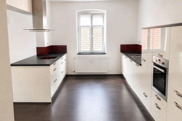 Prenájom bytu 4-izbový 131 m², Lauingen (Donau) (Lauingen) Prenájom bytu 4-izbový 131 m², Lauingen (Donau) (Lauingen)