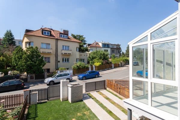 Predaj domu 200 m², pozemok 316 m², Vejražkova, Praha Predaj domu 200 m², pozemok 316 m², Vejražkova, Praha