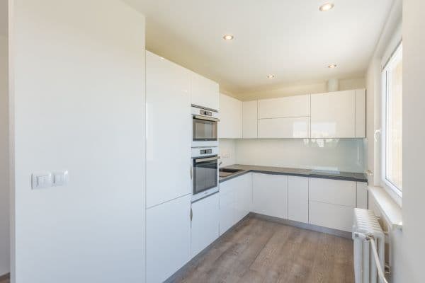 Predaj bytu 3-izbový 66 m², Bohúňova, Praha Predaj bytu 3-izbový 66 m², Bohúňova, Praha