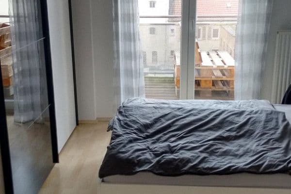Prenájom bytu 2-izbový 66 m², Landau Prenájom bytu 2-izbový 66 m², Landau