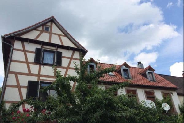Predaj domu 220 m², pozemok 145 m², Gernsbach, Bádensko-Wurttembersko Predaj domu 220 m², pozemok 145 m², Gernsbach, Bádensko-Wurttembersko