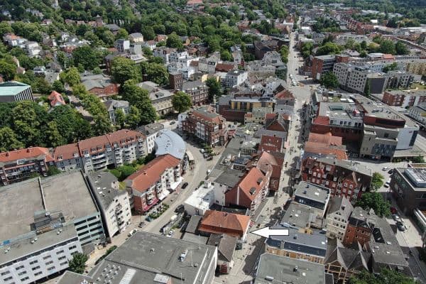 Predaj domu 394 m², pozemok 329 m², Sachsentor 49, Hamburg-Bergedorf Predaj domu 394 m², pozemok 329 m², Sachsentor 49, Hamburg-Bergedorf