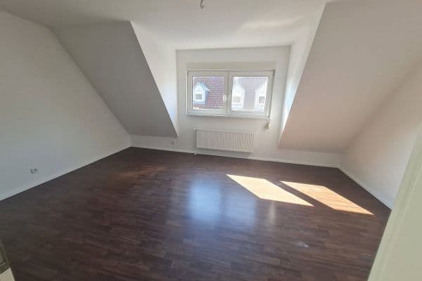 Prenájom bytu 2-izbový 55 m², Friedrichsauer Ring 6, Hohen Neuendorf Prenájom bytu 2-izbový 55 m², Friedrichsauer Ring 6, Hohen Neuendorf
