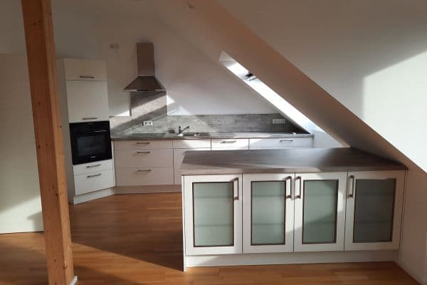 Prenájom bytu 2-izbový 93 m², Haltmayrstraße, Ingolstadt, Bavorsko Prenájom bytu 2-izbový 93 m², Haltmayrstraße, Ingolstadt, Bavorsko
