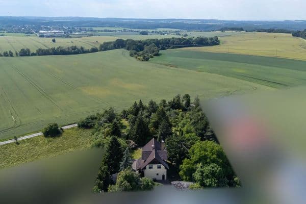 Predaj domu 140 m², pozemok 3.096 m², Kostelec nad Černými Lesy Predaj domu 140 m², pozemok 3.096 m², Kostelec nad Černými Lesy