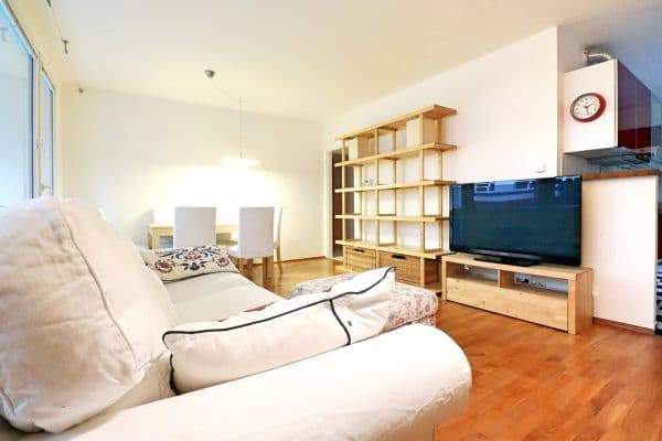 Prenájom bytu 4-izbový 84 m², Na Okrouhlíku, Praha Prenájom bytu 4-izbový 84 m², Na Okrouhlíku, Praha