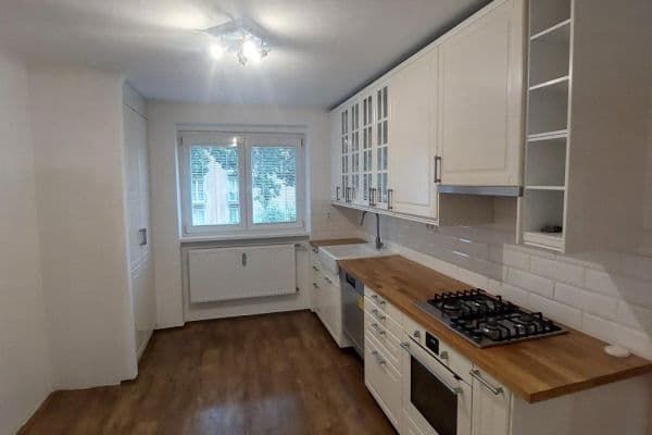 Prenájom bytu 2-izbový 50 m², Herbenova, Kladno, Středočeský kraj Prenájom bytu 2-izbový 50 m², Herbenova, Kladno, Středočeský kraj