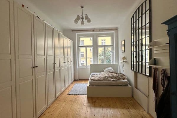Prenájom bytu 2-izbový 50 m², Jaromírova, Praha Prenájom bytu 2-izbový 50 m², Jaromírova, Praha