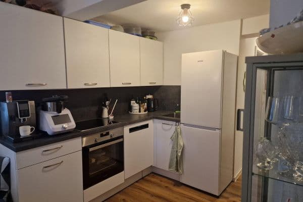 Prenájom bytu 2-izbový 60 m², Hofoldinger Straße 9, Sauerlach, Bavorsko Prenájom bytu 2-izbový 60 m², Hofoldinger Straße 9, Sauerlach, Bavorsko