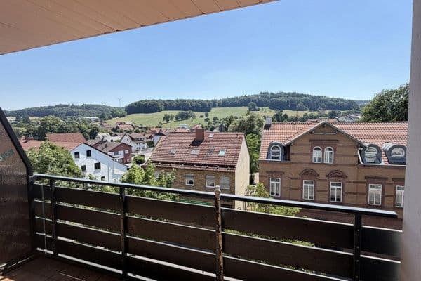 Prenájom bytu 4-izbový 133 m², Ludwigstraße 70, Wald Michelbach Prenájom bytu 4-izbový 133 m², Ludwigstraße 70, Wald Michelbach