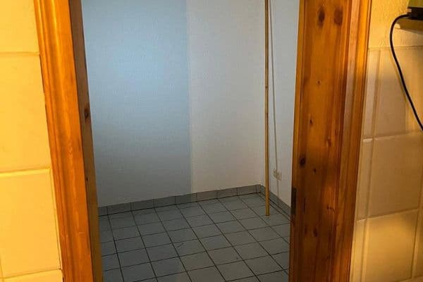 Prenájom bytu 3-izbový 80 m², Roermonder Strasse 279, Mönchengladbach Prenájom bytu 3-izbový 80 m², Roermonder Strasse 279, Mönchengladbach