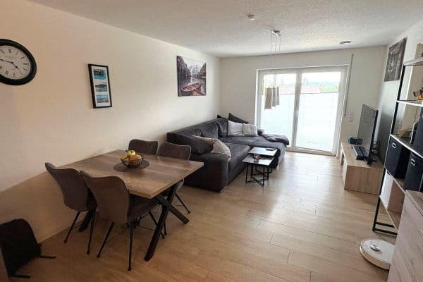 Prenájom bytu 2-izbový 53 m², Rietheim-Weilheim Prenájom bytu 2-izbový 53 m², Rietheim-Weilheim