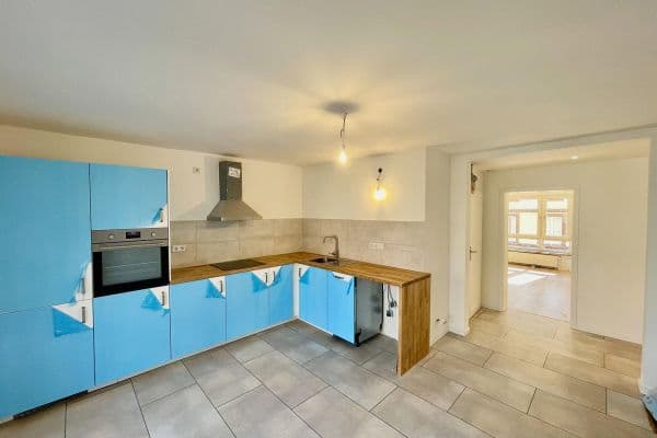 Prenájom bytu 2-izbový 60 m², St.-Franziskus-Str. 9, Kaiserslautern, Porýnie-Falcko Prenájom bytu 2-izbový 60 m², St.-Franziskus-Str. 9, Kaiserslautern, Porýnie-Falcko