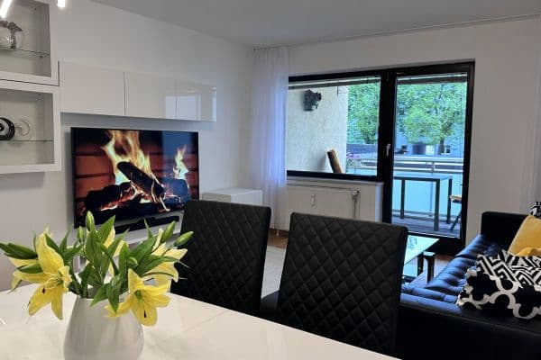 Prenájom bytu 3-izbový 73 m², München, Bavorsko Prenájom bytu 3-izbový 73 m², München, Bavorsko