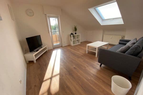 Prenájom bytu 3-izbový 58 m², Teckstr. 2, Göppingen Prenájom bytu 3-izbový 58 m², Teckstr. 2, Göppingen