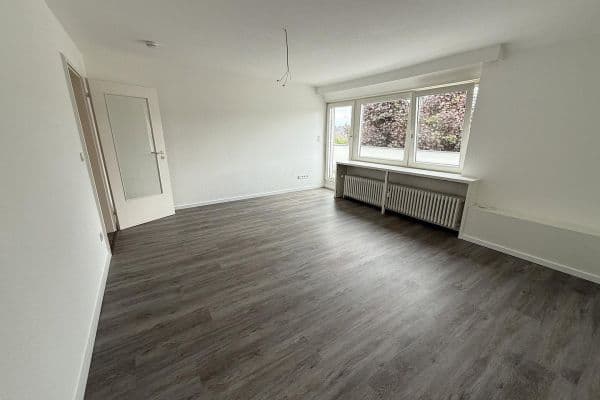 Prenájom bytu 2-izbový 73 m², Leverkusen Prenájom bytu 2-izbový 73 m², Leverkusen
