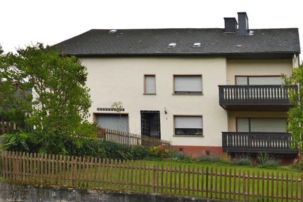 Predaj domu 172 m², pozemok 1.234 m², Hunsrückstraße 2, Horath Predaj domu 172 m², pozemok 1.234 m², Hunsrückstraße 2, Horath