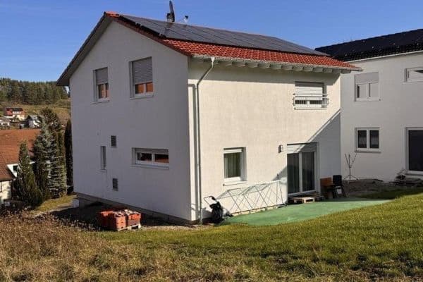 Predaj domu 112 m², pozemok 439 m², Haiterbach Predaj domu 112 m², pozemok 439 m², Haiterbach