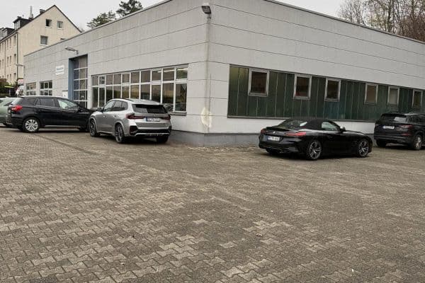 Prenájom nebytového priestoru 1.248 m², Oberste Kamp 7, Velbert Prenájom nebytového priestoru 1.248 m², Oberste Kamp 7, Velbert