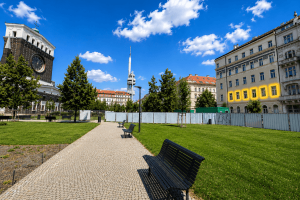Predaj bytu 5-izbový 117 m², náměstí Jiřího z Poděbrad, Praha Predaj bytu 5-izbový 117 m², náměstí Jiřího z Poděbrad, Praha