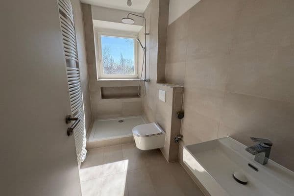 Predaj bytu 3-izbový 71 m², Galenstr 41, Berlin, Berlín Predaj bytu 3-izbový 71 m², Galenstr 41, Berlin, Berlín