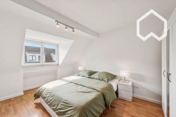 Prenájom bytu 2-izbový 27 m², Bergisch-Gladbacher-Straße 178, Köln, Severné Porýnie - Westfálsko Prenájom bytu 2-izbový 27 m², Bergisch-Gladbacher-Straße 178, Köln, Severné Porýnie - Westfálsko