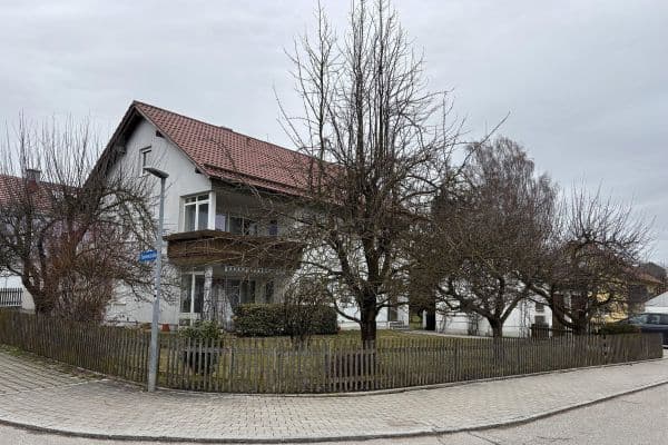 Predaj domu 182 m², pozemok 672 m², Lengdorf, Bavorsko Predaj domu 182 m², pozemok 672 m², Lengdorf, Bavorsko