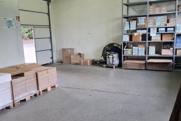 Prenájom nebytového priestoru 360 m², Ingelheim Prenájom nebytového priestoru 360 m², Ingelheim