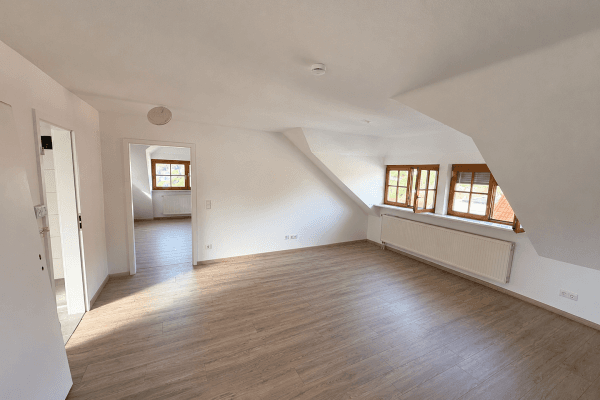 Prenájom bytu 2-izbový 63 m², Ellwangen Prenájom bytu 2-izbový 63 m², Ellwangen