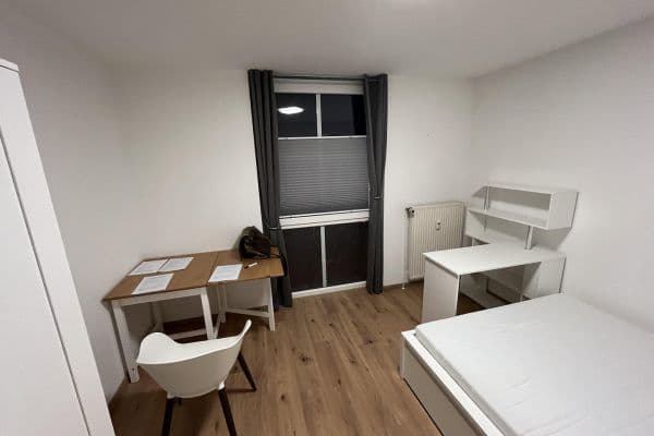 Prenájom bytu 1-izbový 20 m², Stöckener Str. 173, Hannover, Dolné Sasko Prenájom bytu 1-izbový 20 m², Stöckener Str. 173, Hannover, Dolné Sasko