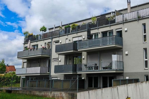 Prenájom bytu 2-izbový 69 m², Eichenstr. 4, Burglengenfeld Prenájom bytu 2-izbový 69 m², Eichenstr. 4, Burglengenfeld