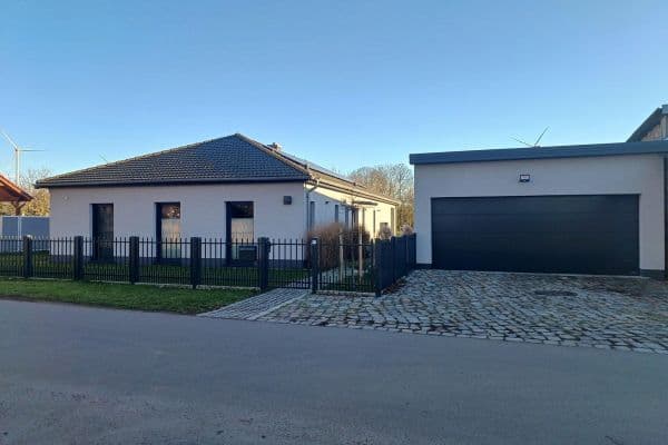 Predaj domu 154 m², pozemok 4.675 m², Uckerfelde Predaj domu 154 m², pozemok 4.675 m², Uckerfelde