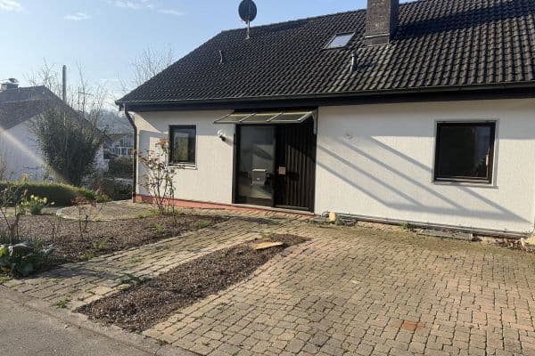 Predaj domu 230 m², pozemok 954 m², Kandern Predaj domu 230 m², pozemok 954 m², Kandern