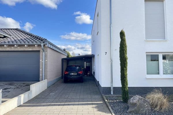 Predaj bytu 3-izbový 113 m², Weiße Erde 7, Euskirchen Predaj bytu 3-izbový 113 m², Weiße Erde 7, Euskirchen