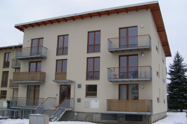 Prenájom bytu 2-izbový 49 m², Ohradní, Kamenice Prenájom bytu 2-izbový 49 m², Ohradní, Kamenice