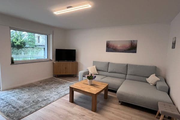 Prenájom bytu 2-izbový 62 m², Düsseldorfer Straße 37, Köln, Severné Porýnie - Westfálsko Prenájom bytu 2-izbový 62 m², Düsseldorfer Straße 37, Köln, Severné Porýnie - Westfálsko